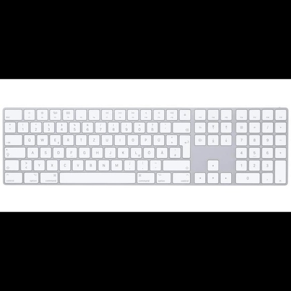 Magic keyboard with number pad - Picture 3 of 4